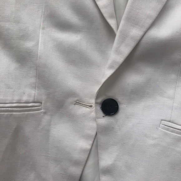 White Blazer with Black Detailing - Picture 7 of 9